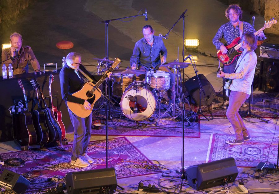 HER MAJESTY | THE VERY BEST OF CSNY